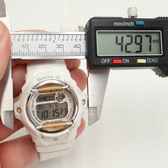 Casio Baby G Shock White Unisex 43mm Digital Watch BG-169R 3252 w New Battery - Picture 2 of 15